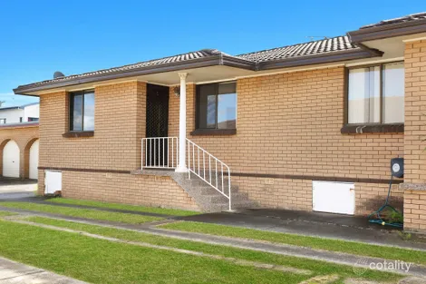 Property photo of 2/56 Osborne Parade Warilla NSW 2528