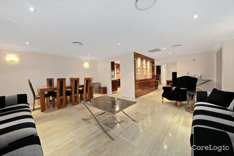 Property photo of 21 Saint Amand Street Sinnamon Park QLD 4073