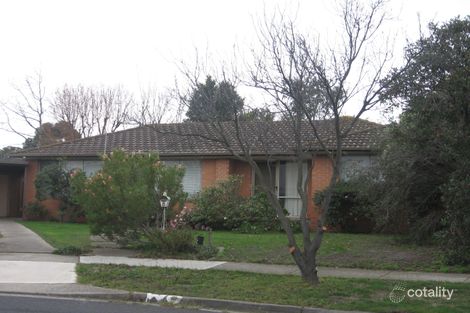 8 Latimer Pl, Gladstone Park, VIC 3043