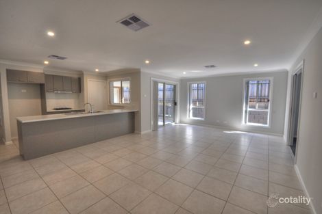 31 University Dr, Campbelltown, NSW 2560