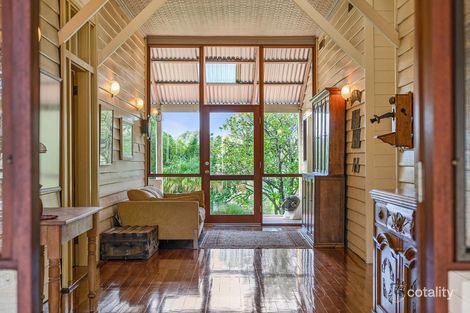 Property photo of 402 Collie River Road Burekup WA 6227