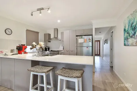 Property photo of 13 Starling Street Deebing Heights QLD 4306