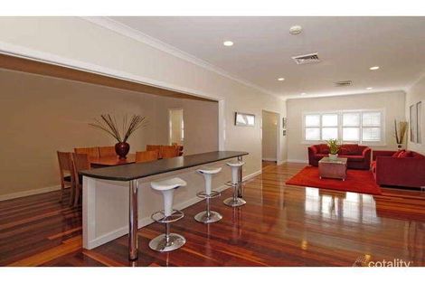 Property photo of 112 Stephen Street Camp Hill QLD 4152