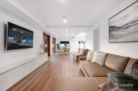 Property photo of 1 Selkirk Avenue Benowa QLD 4217