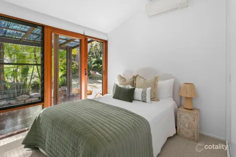 Property photo of 10 Fitzroy Road Cromer NSW 2099