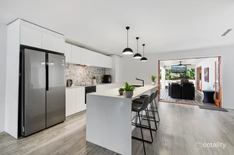 Property photo of 3 Ibis Street Birkdale QLD 4159