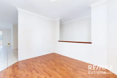 Property photo of 6 Deerina Green Alexander Heights WA 6064