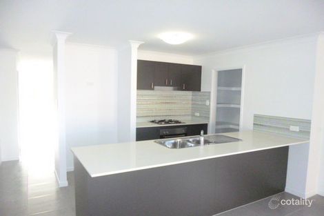 Property photo of 4 Aerial Street Springfield Lakes QLD 4300
