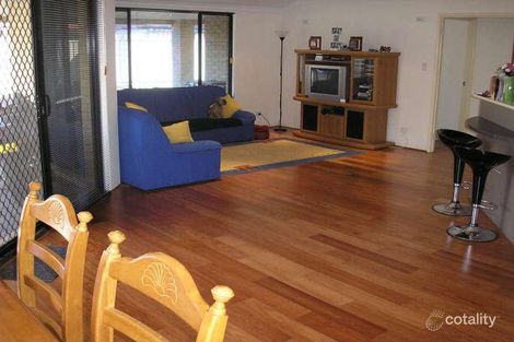 Property photo of 8 Copper Lane Wattle Grove WA 6107