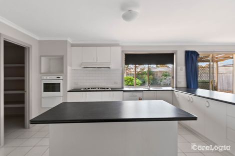 Property photo of 3 Jim Court Berwick VIC 3806