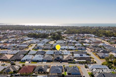 Property photo of 22 Eldorado Loop Meadow Springs WA 6210