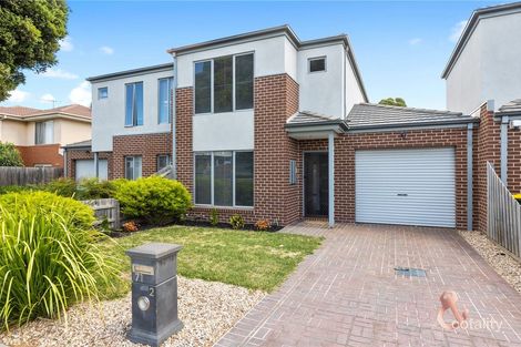 2/71 Reid St, South Morang, VIC 3752