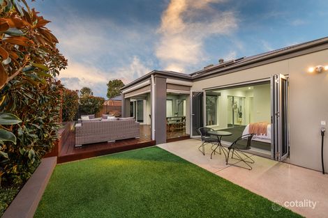 Property photo of 21 Stoneleigh Road Cranbourne North VIC 3977