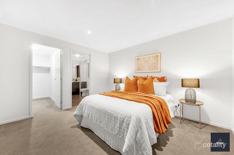 Property photo of 15 Lambertia Crescent Manor Lakes VIC 3024