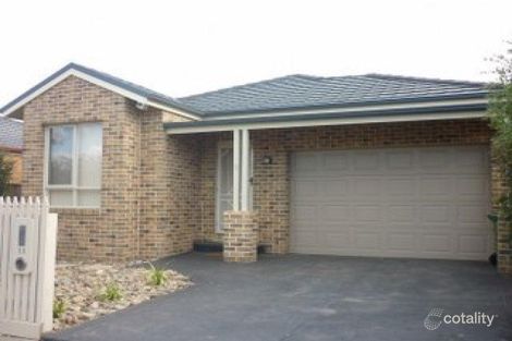 11 Lauderdale Dr, Craigieburn, VIC 3064