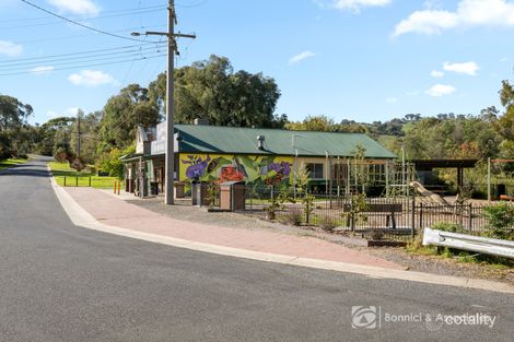 Property photo of 2 Bridge Street Bethanga VIC 3691