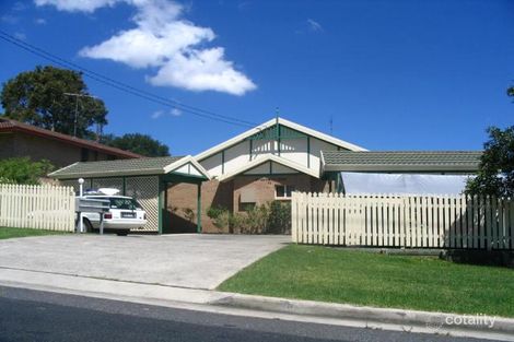 11 Lushington St, East Gosford, NSW 2250