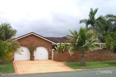 4 Moray Ct, Benowa, QLD 4217