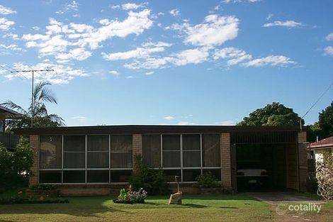 9 Coronation Ave, Golden Beach, QLD 4551