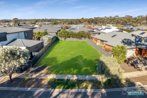 Property photo of 30 Kingston Drive Eaglehawk VIC 3556