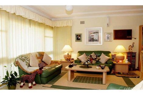 Property photo of 51 Pacific Highway Gateshead NSW 2290