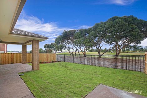Property photo of 4 Alcove Way Beveridge VIC 3753