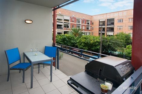 Property photo of 160/139 Commercial Road Teneriffe QLD 4005