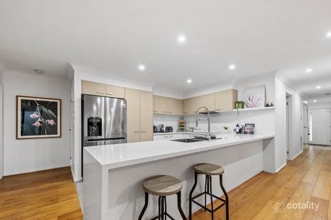 Property photo of 20 Whitehaven Street Berwick VIC 3806