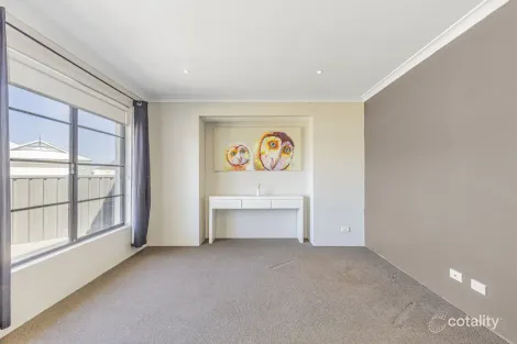 Property photo of 5 Hereford Bend Butler WA 6036
