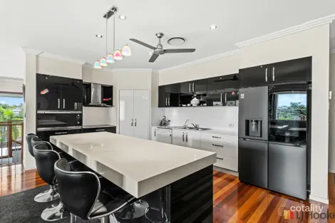 Property photo of 5 Swissalp Drive Urraween QLD 4655