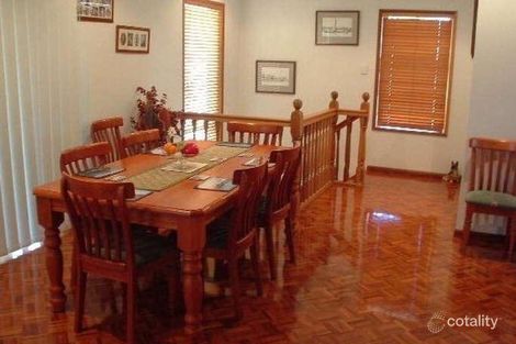 Property photo of 28 Dumfries Court Beaconsfield QLD 4740