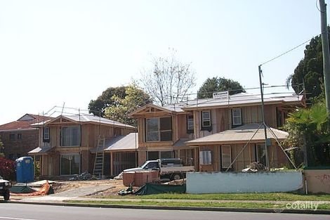 64 Adamson St, Wooloowin, QLD 4030