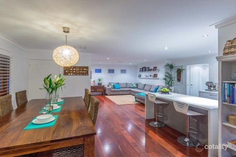 44 Fairlane Dr, Carine, WA 6020