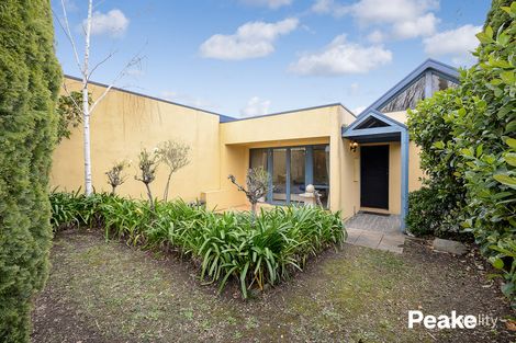 Property photo of 8 Normanton Place Berwick VIC 3806