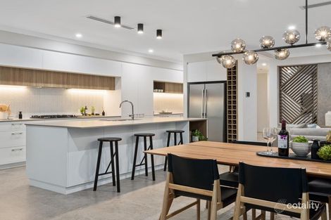 25 Vitrinella Ave, Jindalee, WA 6036