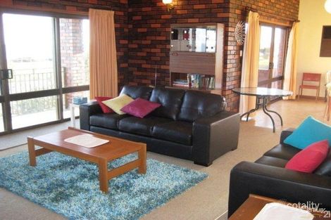 Property photo of 93 Esplanade Aldinga Beach SA 5173