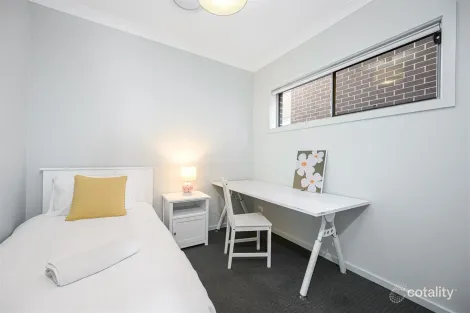 Property photo of 40 Eora Street Bardia NSW 2565
