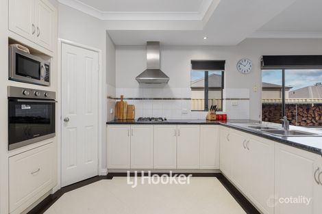 Property photo of 5 Mistletoe Court Glen Iris WA 6230