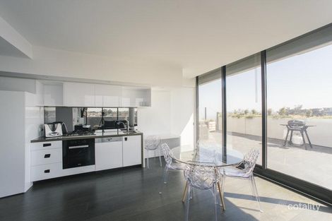 Property photo of 701/18 McCombie Street Elsternwick VIC 3185