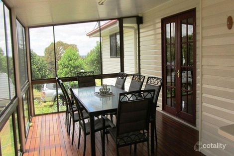 Property photo of 8 Stark Drive Vale View QLD 4352