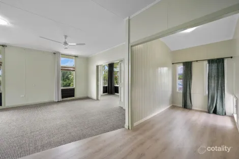 Property photo of 30 Salina Drive Kelso QLD 4815