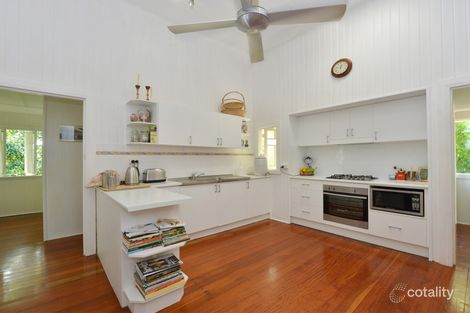 1/14 Holmes St, Stratford, QLD 4870