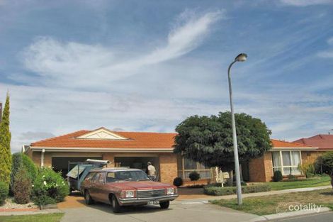 27 Wellesley Dr, Taylors Lakes, VIC 3038