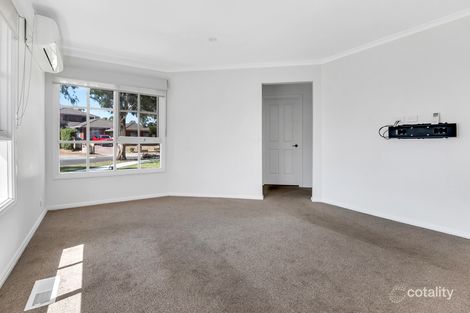Property photo of 1/2 Comeram Court Mill Park VIC 3082