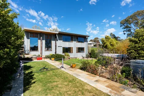 13 Thomas Lane, Castlemaine, VIC 3450