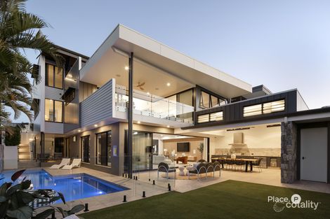 21 Otway St, Holland Park, QLD 4121