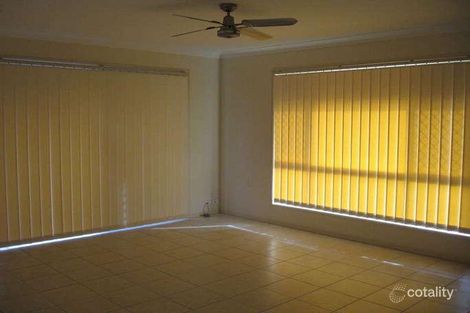 Property photo of 2/8 Gemma Glade Labrador QLD 4215
