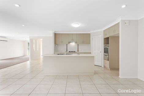 Property photo of 19 Lillypilly Crescent Flinders View QLD 4305