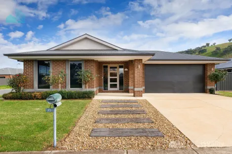 19 Davenport St, Killara, VIC 3691