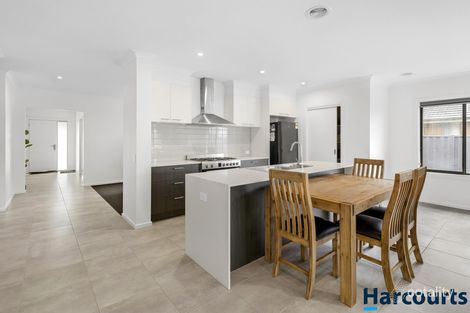 Property photo of 13 Obrien Drive Alfredton VIC 3350